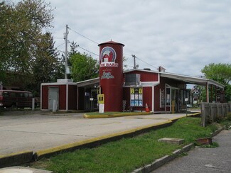 Plus de détails pour 691 N Wellwood Ave, Lindenhurst, NY - Local commercial à vendre