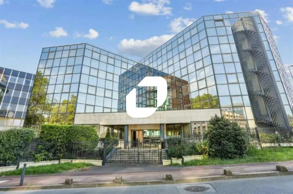 Bureau dans Fontenay-sous-Bois à louer Photo de l’immeuble– Image 1 sur 21