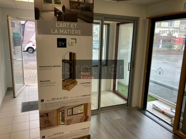 Bureau dans Eysines à louer - Photo de l’immeuble – Image 2 sur 7