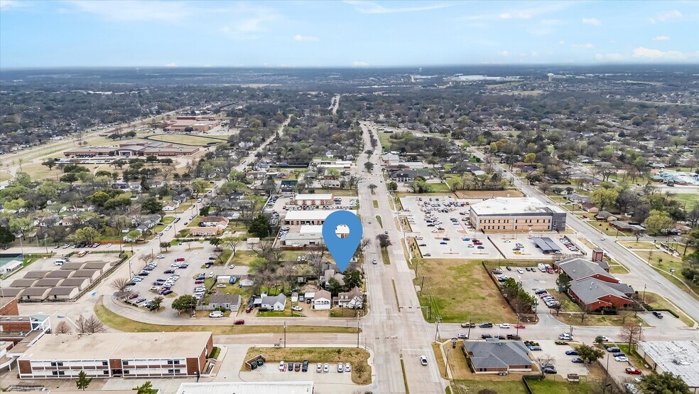 406 S Bryan Belt Line Rd, Mesquite, TX à vendre - Aérien – Image 2 sur 5