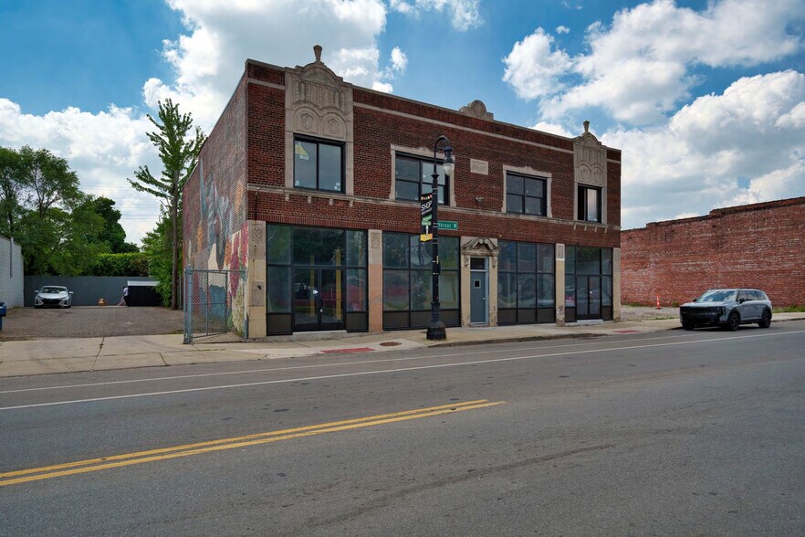 8605 W Vernor Hwy, Detroit, MI à louer - Photo de l’immeuble – Image 2 sur 15