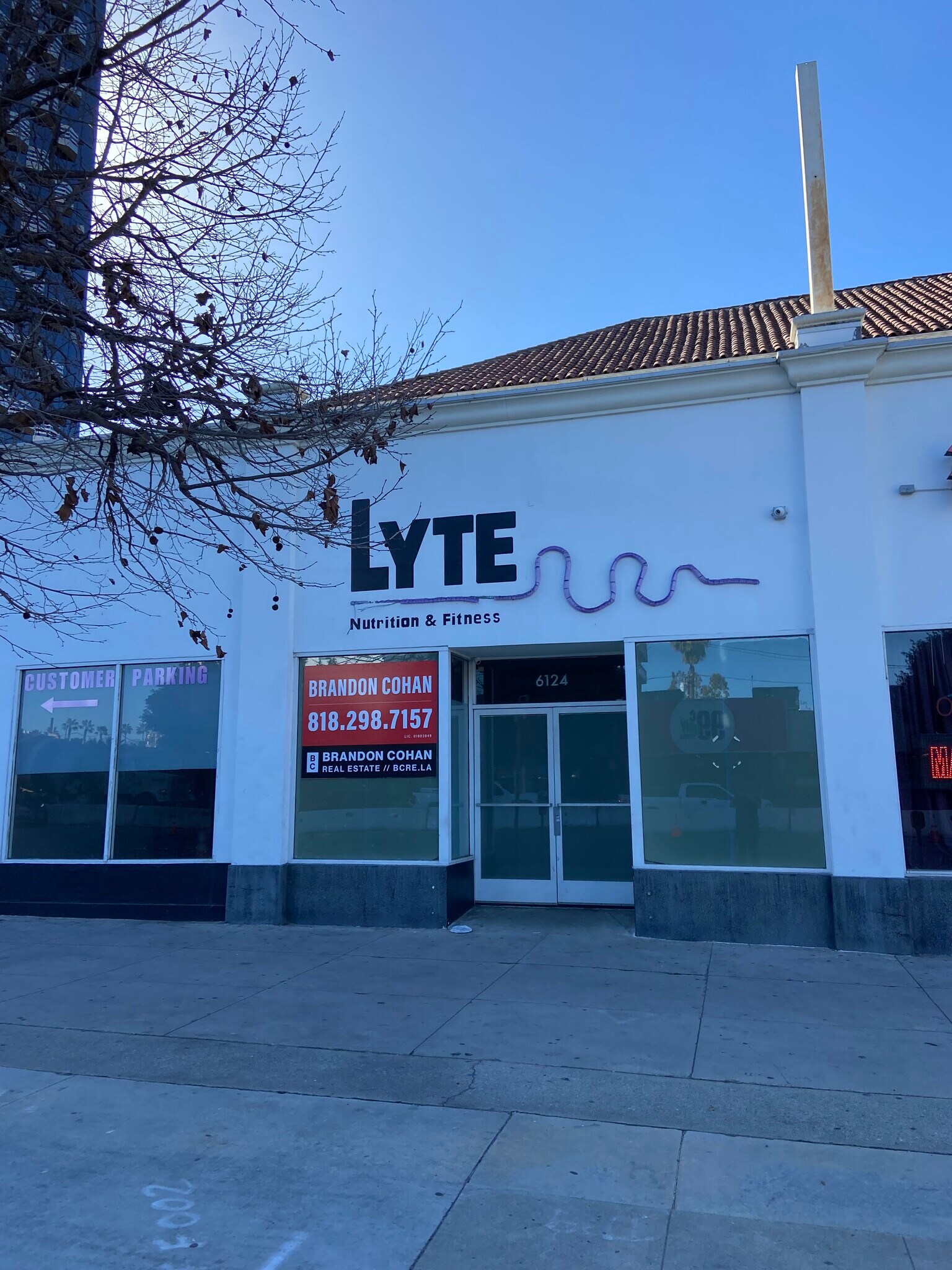 6120-6134 Wilshire Blvd, Los Angeles, CA à louer Photo de l’immeuble– Image 1 sur 19