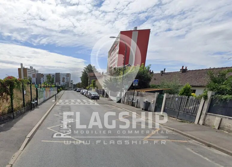 Local commercial dans Bagneux à louer - Photo de l’immeuble – Image 3 sur 4