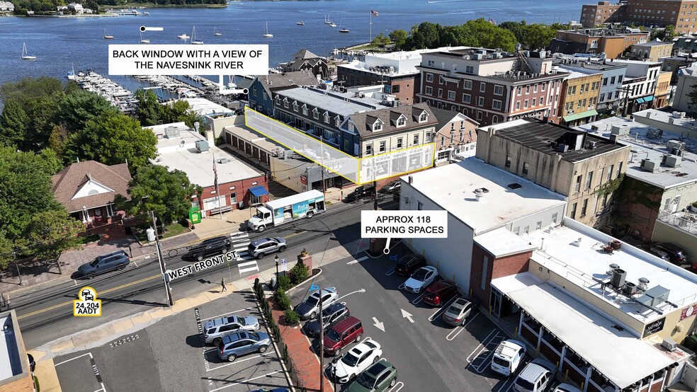 30-32 W Front St, Red Bank, NJ à louer - Photo de l’immeuble – Image 3 sur 8
