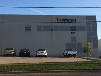 Plus de détails pour 821 Union Pacific Blvd, Laredo, TX - Industriel/Logistique à louer