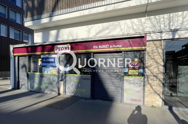 Plus de détails pour Local commercial à louer