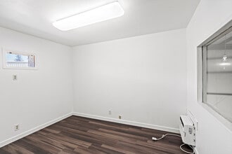 1344 Brookside Blvd, Grants Pass, OR à louer Photo intérieure– Image 2 sur 4