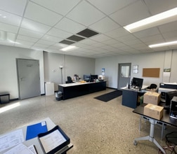 369 N Newcomb St, Whitewater, WI à louer Photo de l’immeuble– Image 2 sur 4