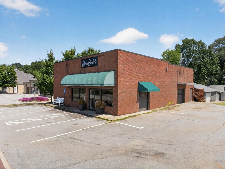 288 Hill St, Buford, GA à louer - Photo de l’immeuble – Image 3 sur 36