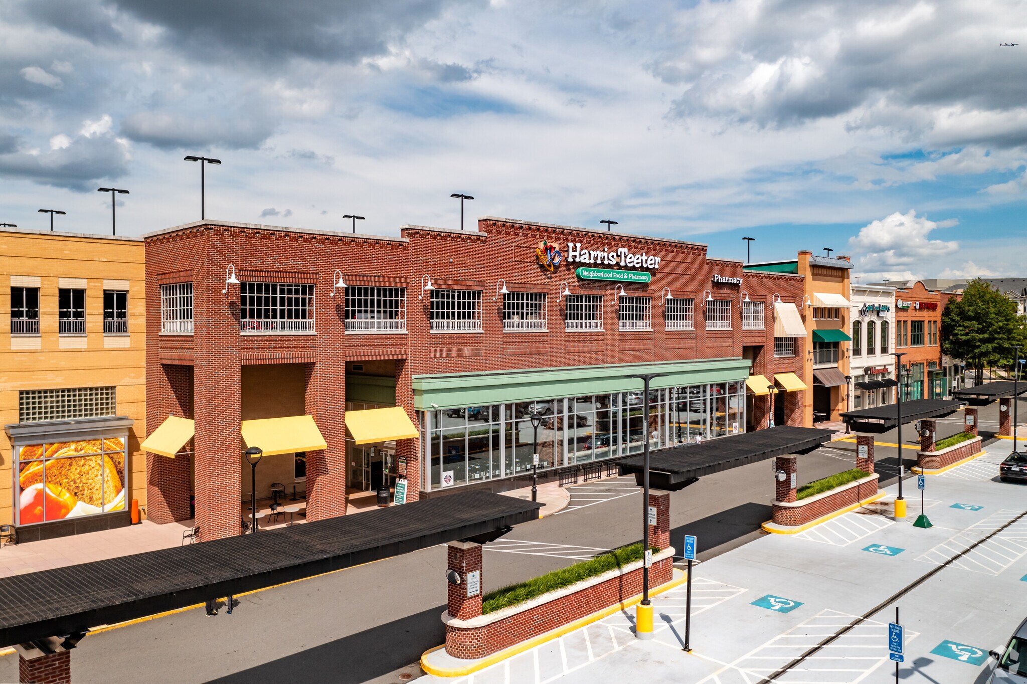 12950-12976 Highland Crossing Dr, Herndon, VA à louer Photo principale– Image 1 sur 10