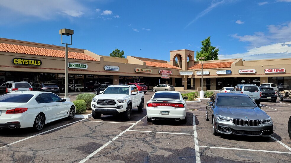 15610-15620 N 35th Ave, Phoenix, AZ à louer - Photo de l’immeuble – Image 2 sur 11