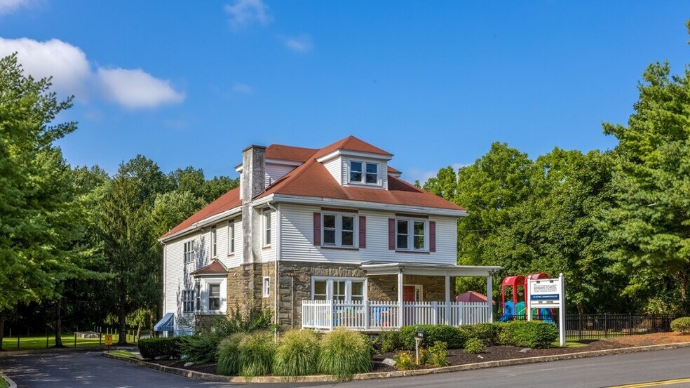 489 S Gulph Rd, King Of Prussia, PA à vendre - Photo de l’immeuble – Image 2 sur 10