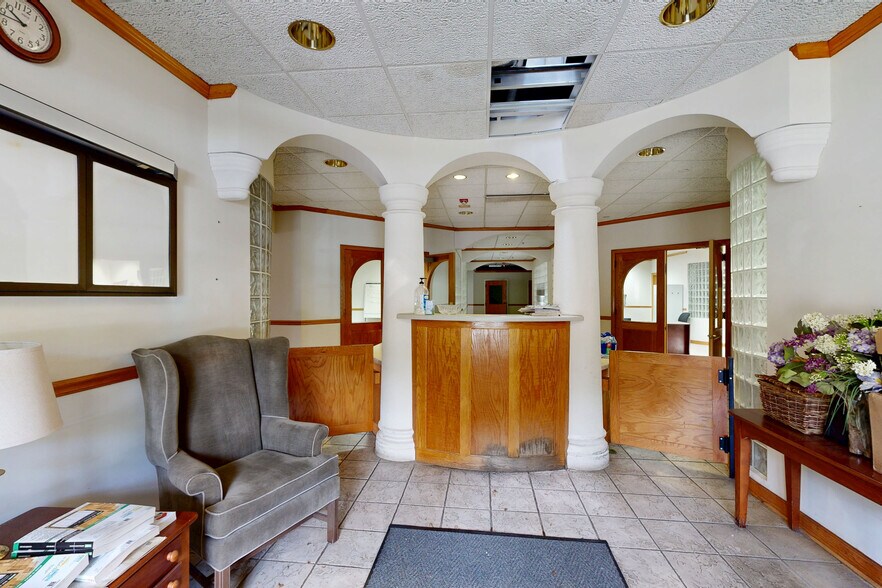 3811 Kimwell Dr, Winston-Salem, NC à vendre - Numérisation 3D Matterport – Image 3 sur 19