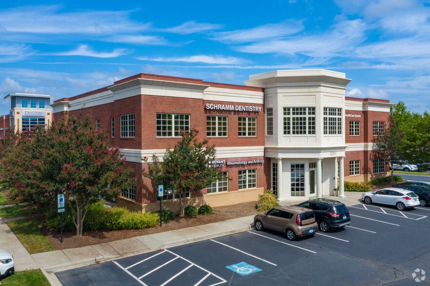 12311 Copper Way, Charlotte, NC à louer - Photo principale – Image 1 sur 4