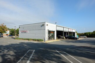 Plus de détails pour 2201 Brightseat Rd, Hyattsville, MD - Local commercial à vendre