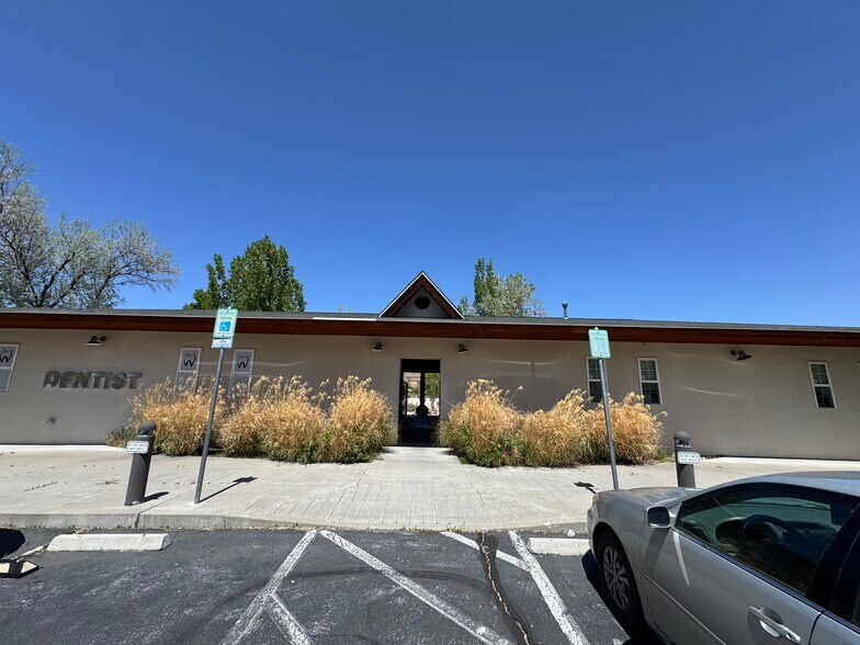 4650 Wedekind Rd, Sparks, NV à louer - Photo de l’immeuble – Image 2 sur 7