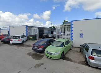 Plus de détails pour 5611 Plunkett St, Hollywood, FL - Industriel/Logistique à louer