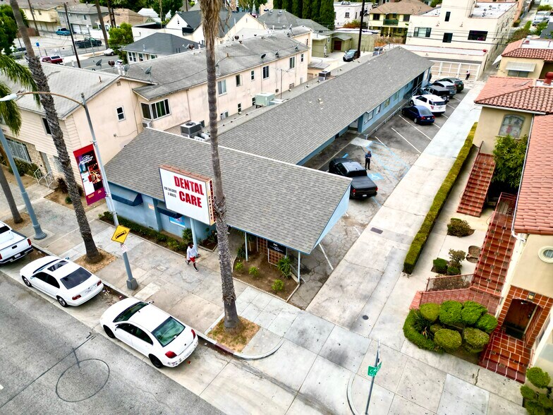821 Pacific Ave, Long Beach, CA à louer - Photo de l’immeuble – Image 1 sur 7