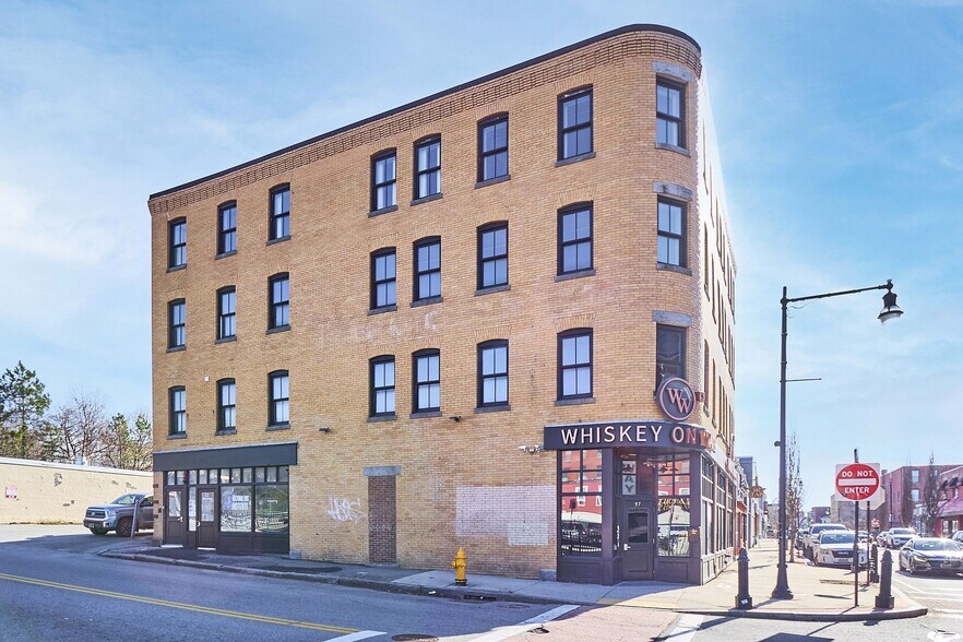 97-103 Water St, Worcester, MA à louer - Photo principale – Image 1 sur 53