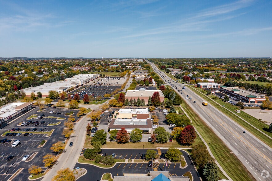 1770 S Randall Rd, Geneva, IL à louer - Aérien – Image 2 sur 5