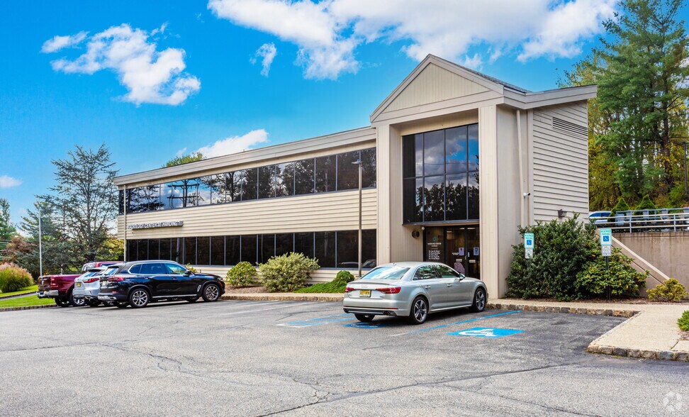 1201 Mount Kemble Ave, Morristown, NJ à louer - Photo de l’immeuble – Image 3 sur 15