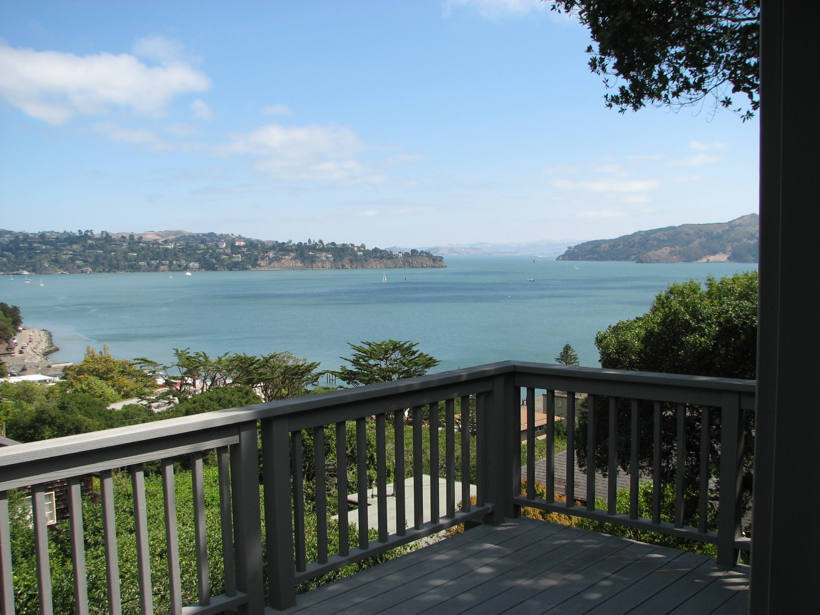 126 Edwards Ave, Sausalito, CA à vendre Photo principale– Image 1 sur 25