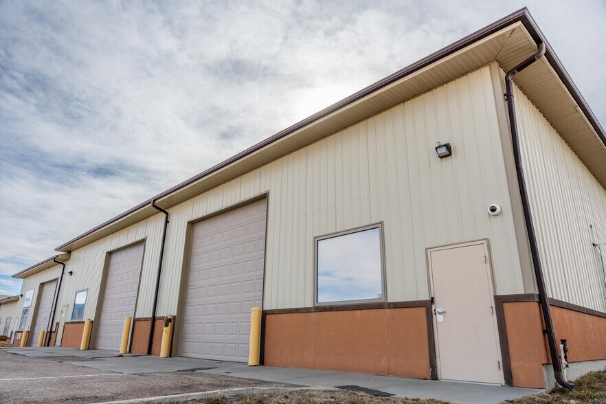 628 Kraft Loop Rd, Casper, WY à louer - Photo de l’immeuble – Image 2 sur 7