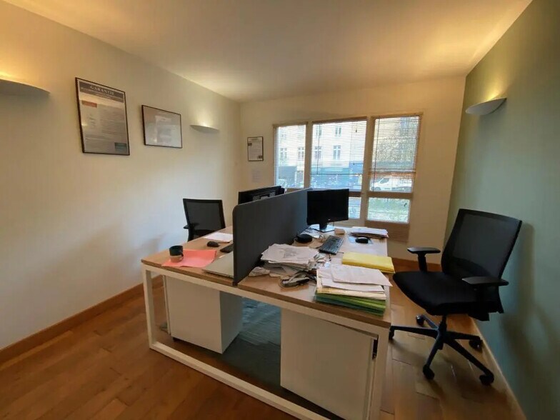 Bureau dans Rennes à louer - Photo de l’immeuble – Image 3 sur 5