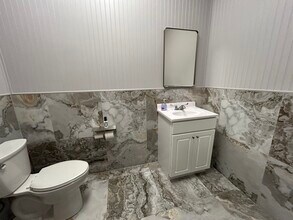 5 Sunrise Plz, Valley Stream, NY à louer Photo de l’immeuble– Image 2 sur 6