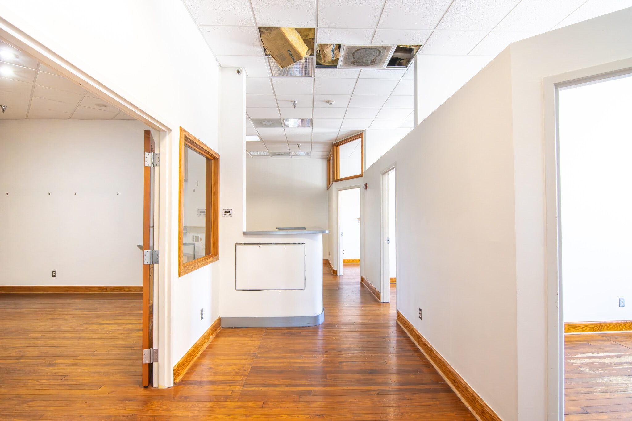 290 9th St N, Saint Petersburg, FL à louer Photo intérieure– Image 1 sur 33