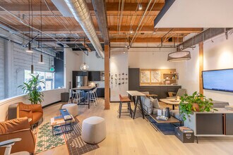 1050 20th St, Sacramento, CA à louer Photo intérieure– Image 1 sur 8