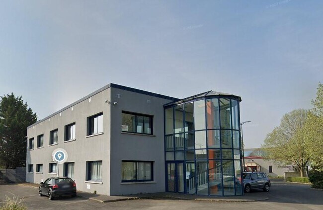 Plus de détails pour 2 Rue René Laënnec, Taissy - Bureau à louer