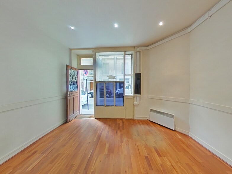 2 Bis Rue Tarbé, Paris à louer - Photo de l’immeuble – Image 2 sur 14