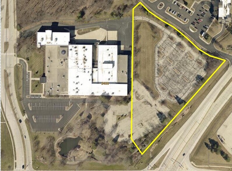 +/- 5 Acres Loomis Rd and Grange ave, Greendale, WI à vendre - Photo principale – Image 1 sur 2