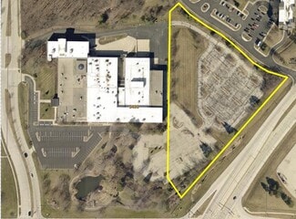 Plus de détails pour +/- 5 Acres Loomis Rd and Grange ave, Greendale, WI - Terrain à vendre