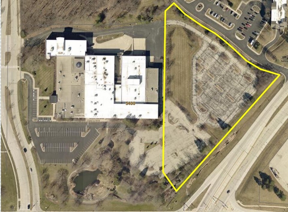 +/- 5 Acres Loomis Rd and Grange ave, Greendale, WI à vendre Photo principale– Image 1 sur 3