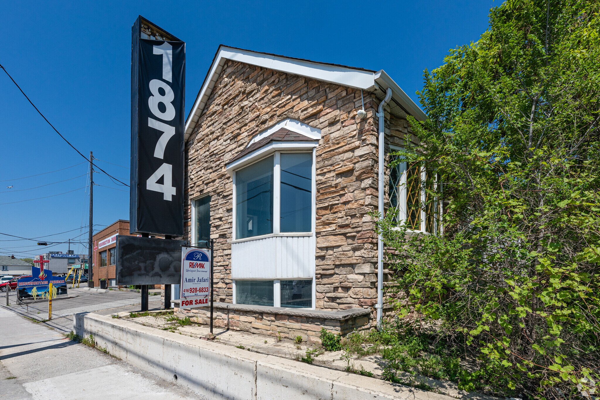 1874 Wilson Ave, Toronto, ON à vendre Photo principale– Image 1 sur 3