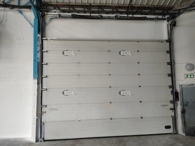 Local d’activités dans Noisy-le-Sec à louer - Photo intérieure – Image 3 sur 7