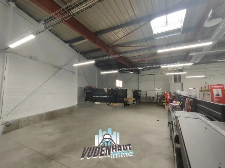 Local d’activités dans Toulouse à louer Photo intérieure– Image 1 sur 10