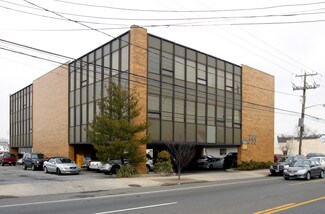 Plus de détails pour 399 Conklin St, Farmingdale, NY - Bureau à louer