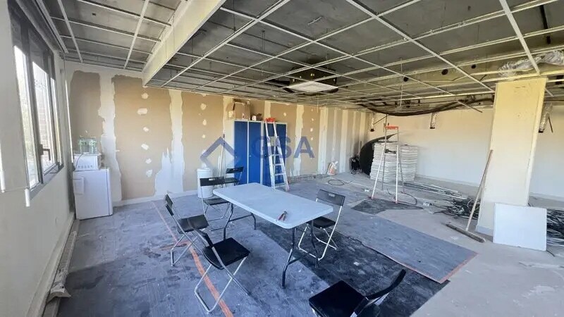 Bureau dans Évry-Courcouronnes à louer Photo intérieure– Image 1 sur 4