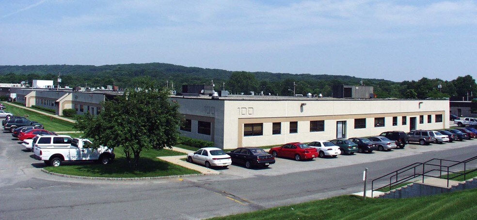 100 Ford Rd, Denville, NJ à louer - Photo de l’immeuble – Image 2 sur 3