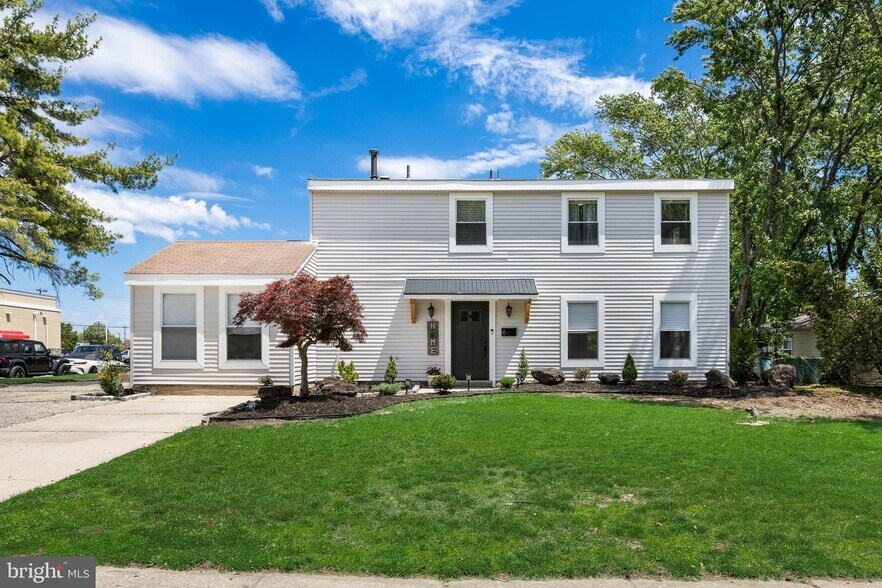 6 Cherrywood Dr, Clementon, NJ à vendre - Photo de l’immeuble – Image 2 sur 8