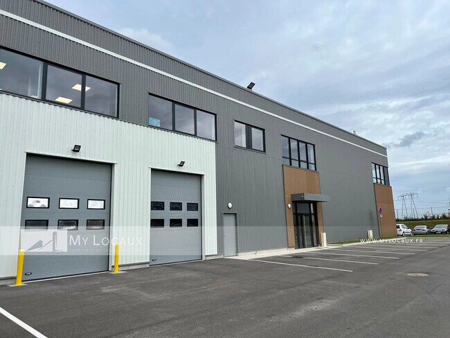 Plus de détails pour Local d’activités à vendre