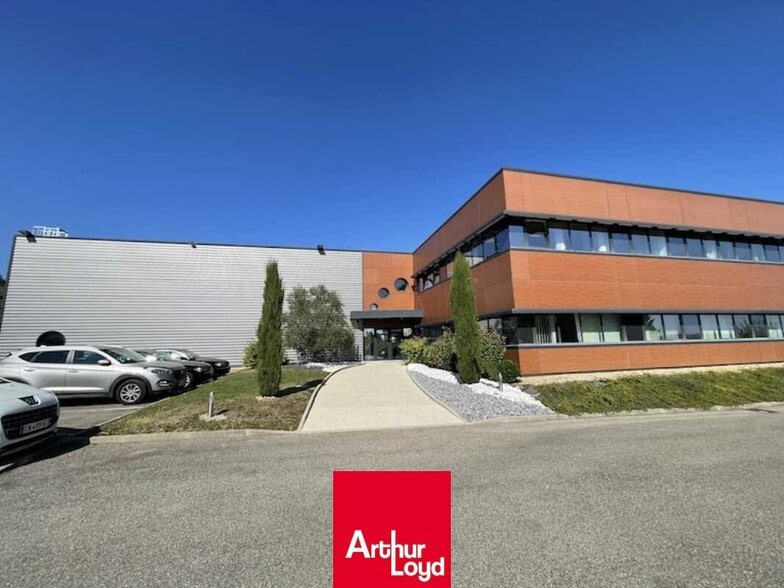 Local d'activités dans Pommiers à vendre - Photo de l’immeuble – Image 1 sur 9