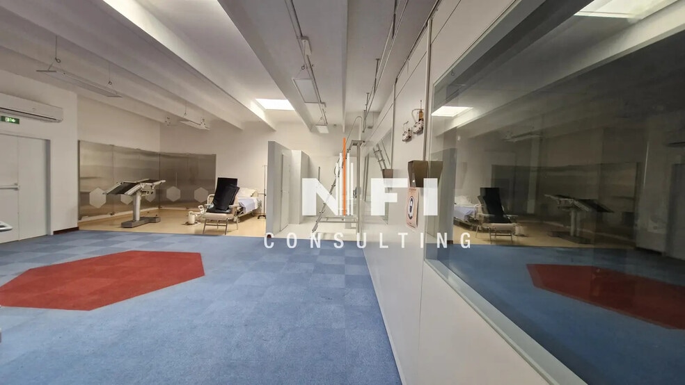 Local d’activités dans Vallauris à louer - Photo intérieure – Image 3 sur 9