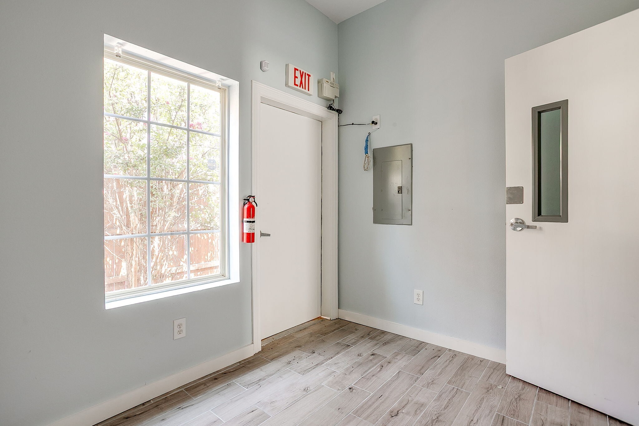 11751 Alta Vista Rd, Fort Worth, TX à louer Photo intérieure– Image 1 sur 16