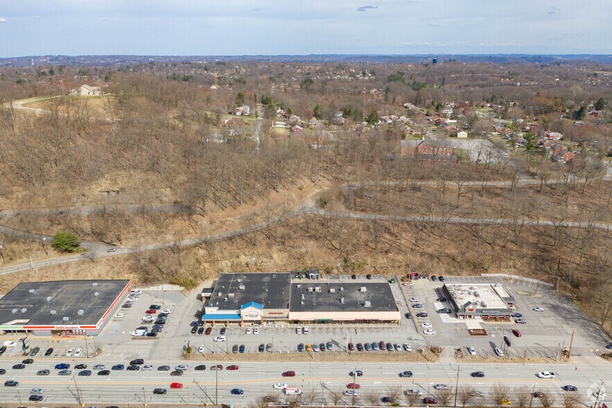 4768-4770 McKnight Rd, Pittsburgh, PA à louer - Aérien – Image 2 sur 5