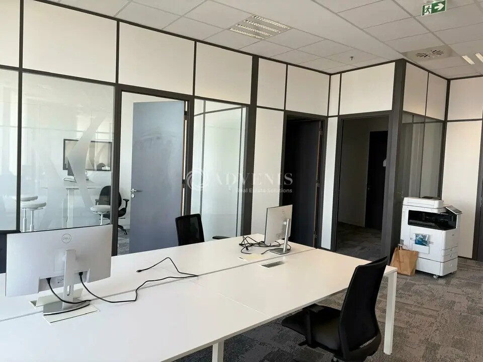 Bureau dans Lyon à louer Photo de l’immeuble– Image 1 sur 9