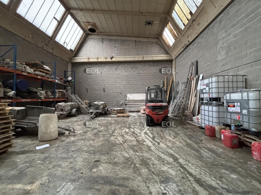 Industriel/Logistique dans Brières-les-Scellés à vendre Photo intérieure– Image 1 sur 14